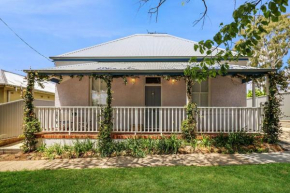 RoseBerne Cottage